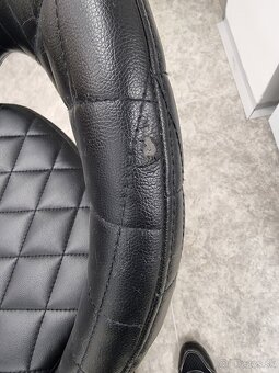 Taburetky a barove stolicky - 2