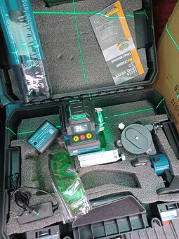 PREDAM LASER 4 BODOVY SO STOJANOM.2X BATERIE 5AH - 2