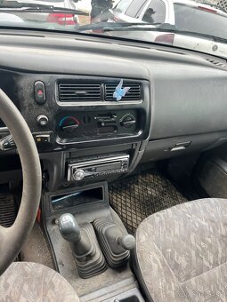 Mitsubishi L200 - 2