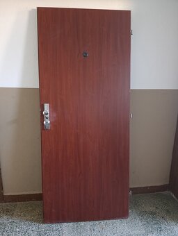 Bezpečnosťne dvere - 2