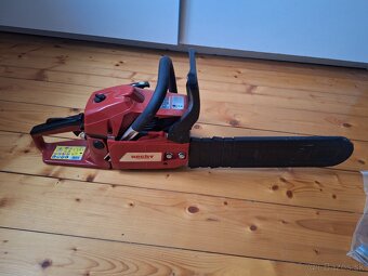 Benzínová reťazová pila Hecht 513 - 2