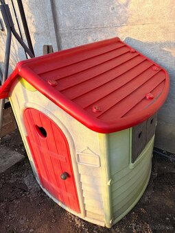 Smoby domcek zahradny - 2