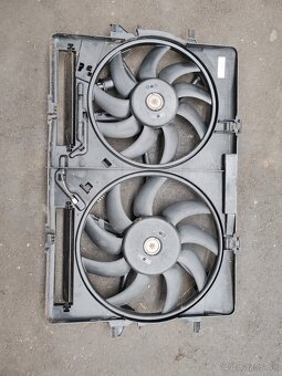 Audi Q5 2.0 TFSI 155 KW vrtule chladenie - 2