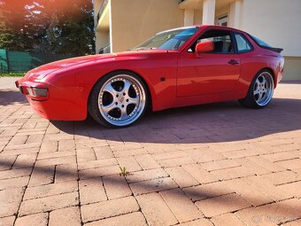 Porsche 944  2.5(120kw)  1983r.v  96000km - 2