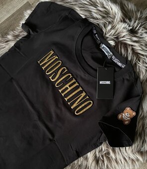 Damske moschino L - 2