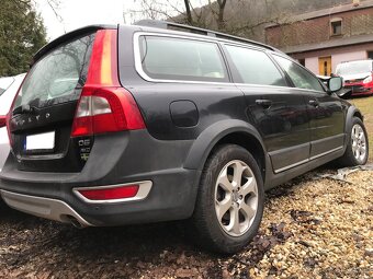 Volvo XC70 D5 (151 kW) AWD Summum POJAZDNE, 2011, SR - 2