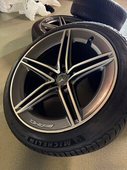 AMG GT zimne komplety - 2