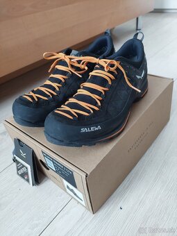 Salewa MS MTN TRAINER 2 GTX EU 43 UK 9. - 2