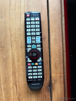 Samsung LE40A856 LCD Full HD TV - 2