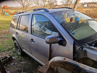 Golf 4 komplet 4ks dvere s elek.oknami cena za 4ks 60e - 2