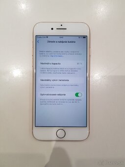 iPhone 8 64GB - 2