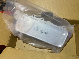 Chladic motoroveho oleja - 2