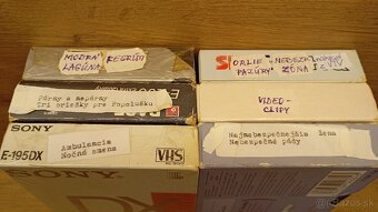 staré VHS kazety - 2