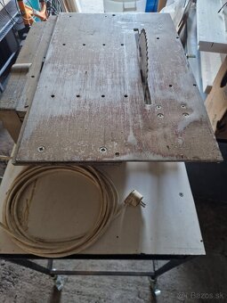 Pila s hoblovackou - 2