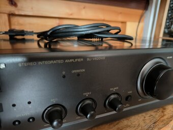 Zosiľňovač Technics SU-V620M2 - 2