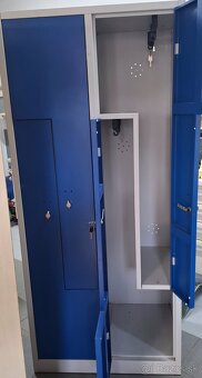 Šatníková skrinka - 2