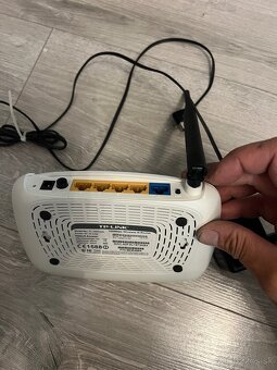 Router TP-Link - 2