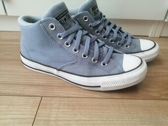 Converse 41 - 2