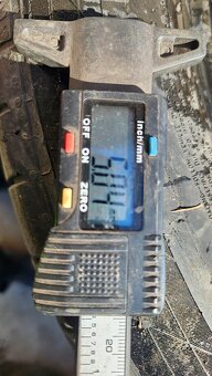 Letne pneu 235/50 r18 - 2