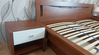 Predám manželskú posteľ - 2