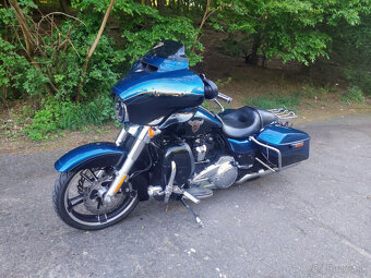 2018 Harley-Davidson Street Glide 115th Anniversary - 2