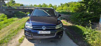 Volkswagen Touareg - 2