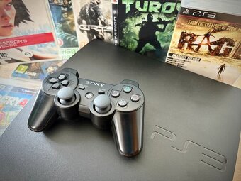 Predám Sony Playstation 3 Slim + 9 hier - 2