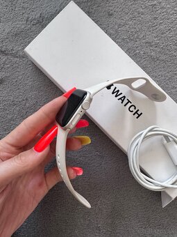 Na predaj: Apple Watch SE (2. generácia) – 40mm - 2