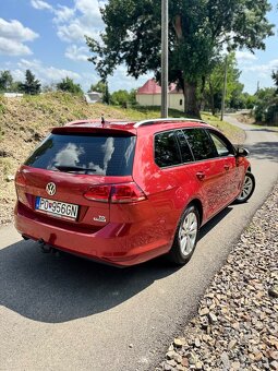 Wolkswagen Golf 7 Variant 1.6TDi BlueMotion Top STAV - 2