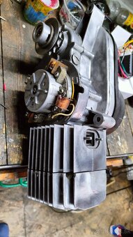 predam na babetu 210 motor - 2