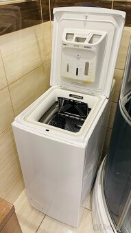Práčka Whirlpool - 2