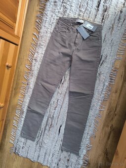 Dámske rifle s vysokým pásom Gaudi Jeans - 2