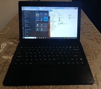 2v1 dotykový tablet/notebook Netbook s Windows 10 - 2