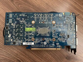 Nvidia Geforce GTX 560 - 2