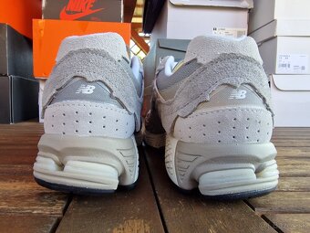 New Balance 2002 Protection Pack - 2