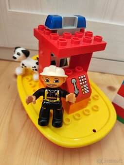 Lego Duplo 10591 - Hasičský čln - 2