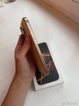 Apple iPhone 16 Pro, 256gb desert titanium - 2