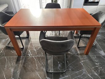 Kuchynský stôl - 2
