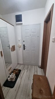 27 m²-kompletne prerobené-hotovo. - 2