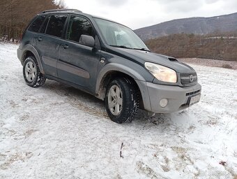 Toyota RAV4 - 2