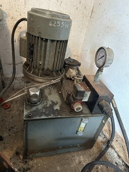 hydraulicka jednotka + 2x hydraulicky valec - 2