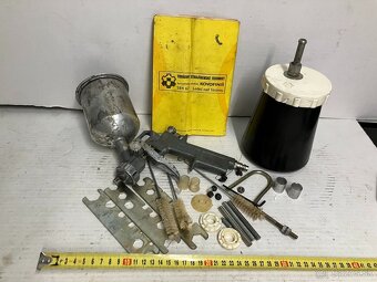 Striekacia pištol Kovofiniš Czechoslovakia - 2