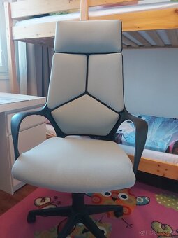 Kancelárska stolička - 2