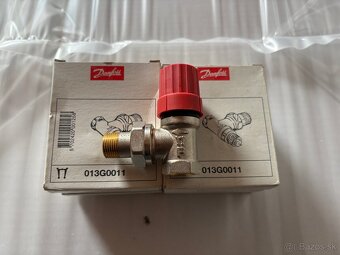 Danfoss RA-N 10 3/8 " Rohovy termostaticky ventil - 2
