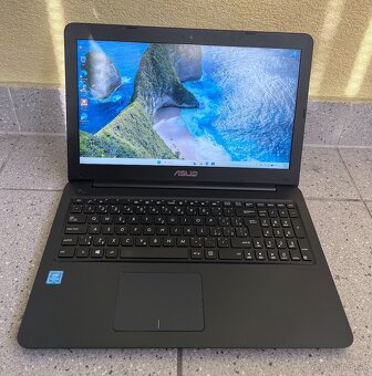 Asus VivoBook / Windows 11 / SSD / 15.6" / Full HD - 2