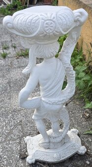 Záhradná soška  – Biely rybár - 2