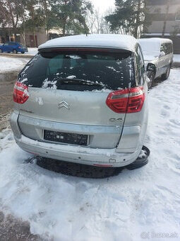 Rozpredám Citroen C4 picaso - 2