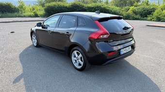 Volvo V40 D2 - 2