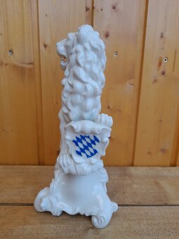 Porcelánová figúrka - 2