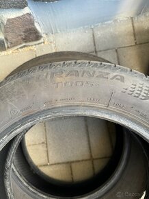 Predám jazdené pneu Bridgestone Turanza T005 2ks 205 55 r16 - 2